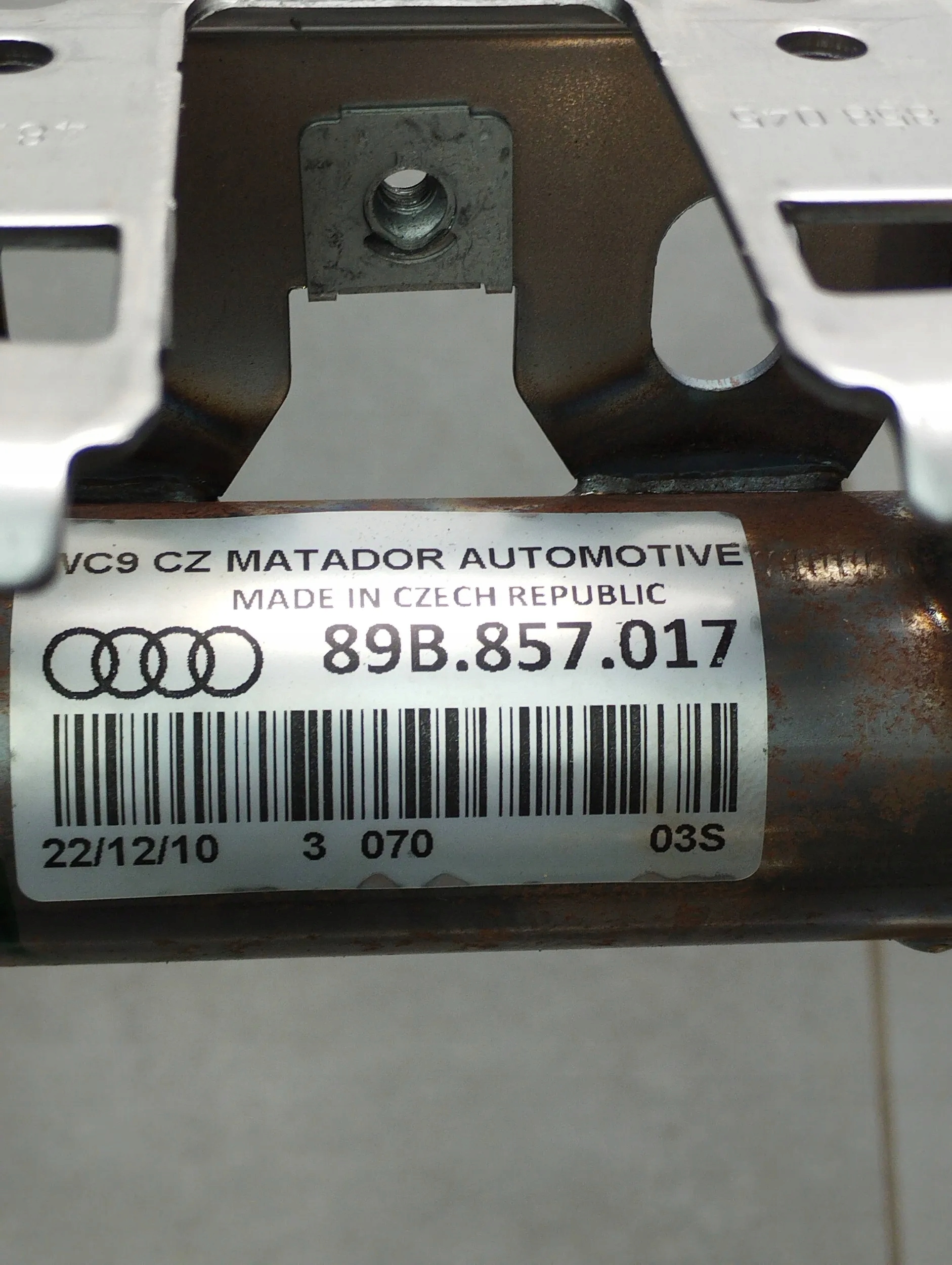 Audi Q4 e-tron sider support consoles 89B857017