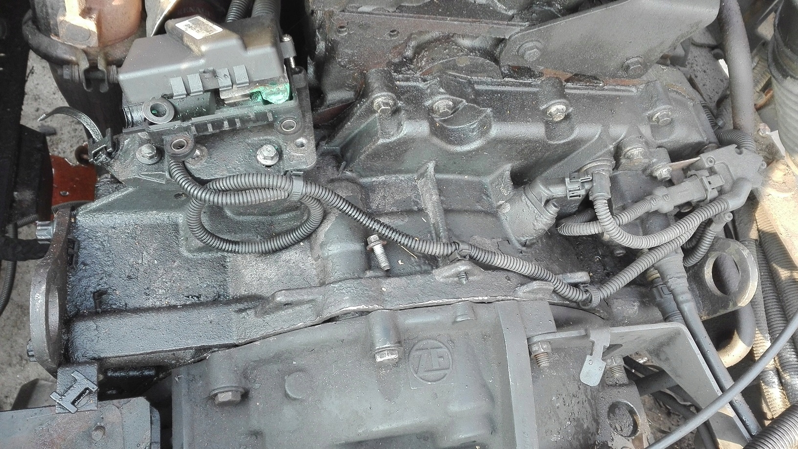 OBUDOWA SPRZĘGŁA RENAULT MIDLUM DXI ZF 400 ZŁ