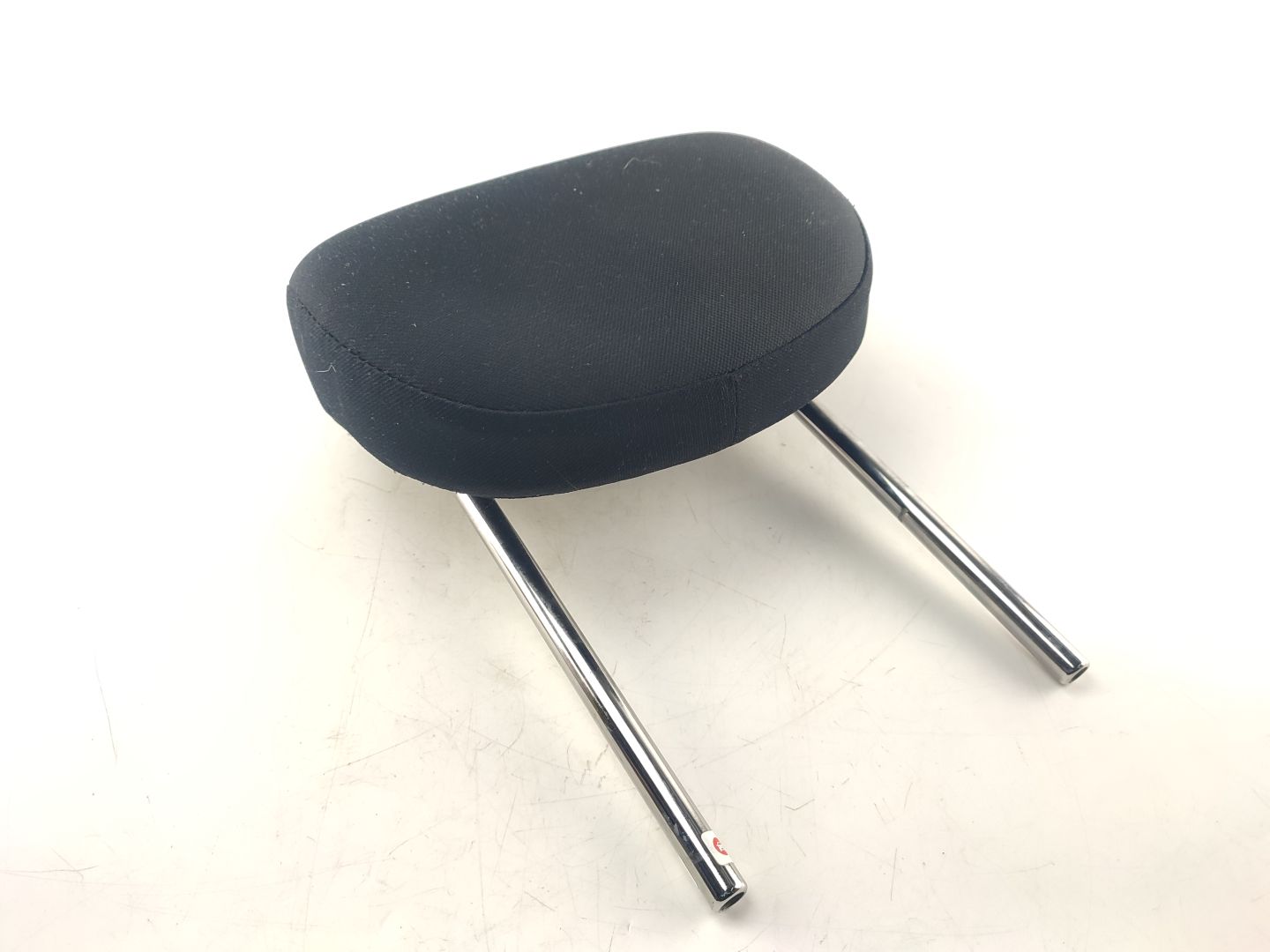 Підголівник задній лівий для NISSAN MICRA K13 (2010-2013)