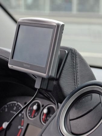 Uchwyt na telefon Kuda Ford Transit Connectod09