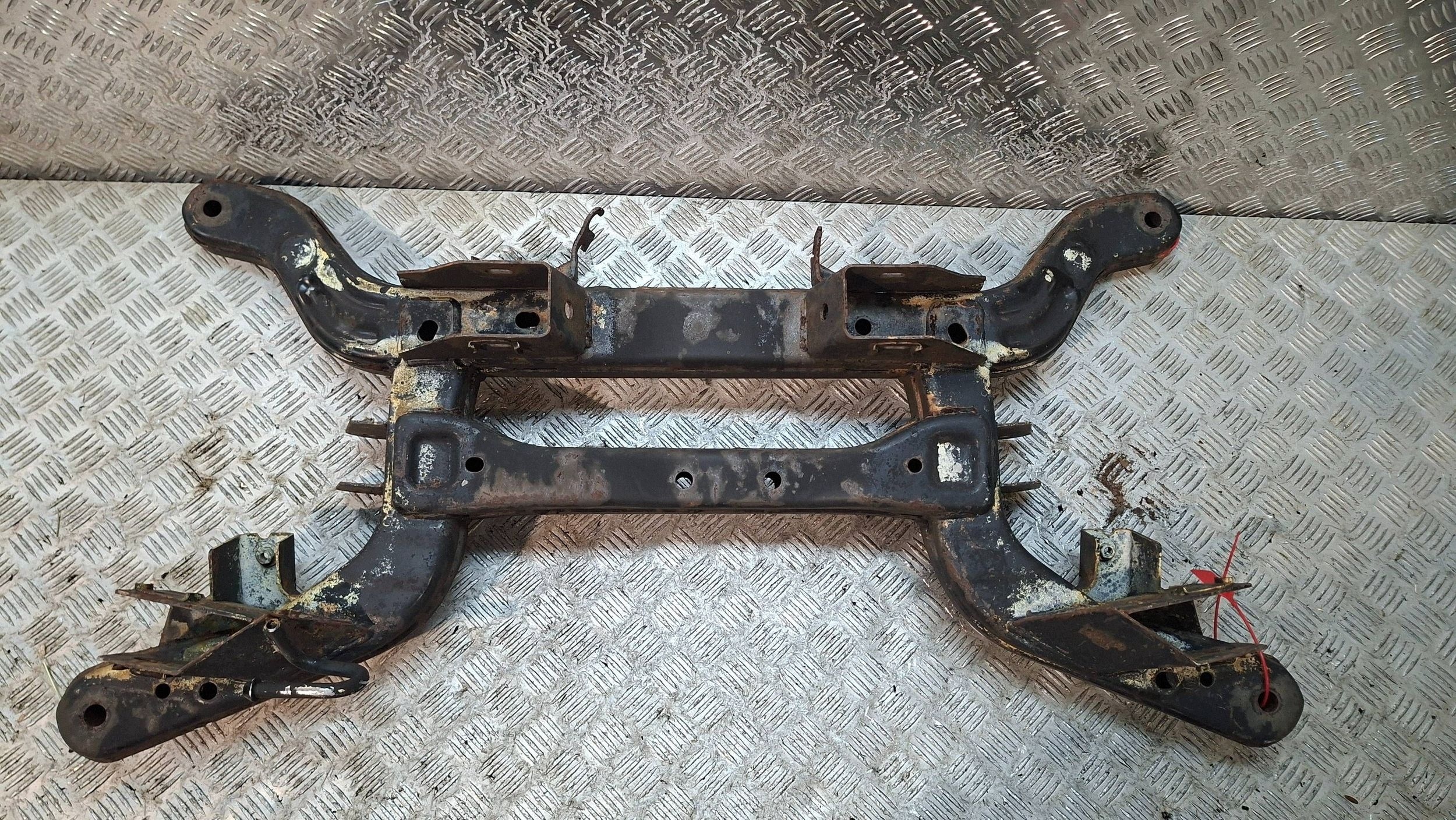 Vorderachsträger heck OPEL INSIGNIA A 2008