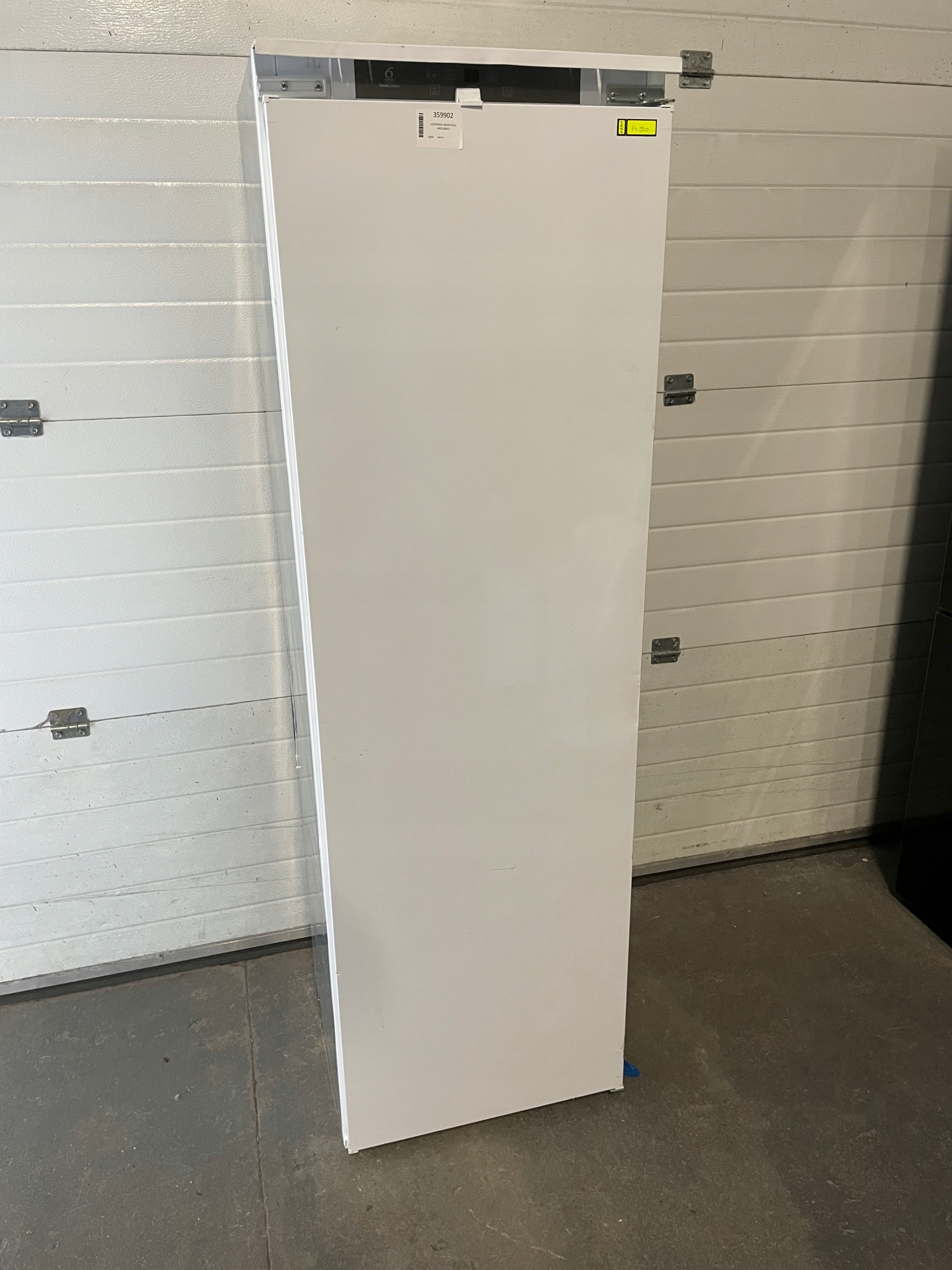 LODÓWKA CHŁODIARKA DO ZABUDOWY WHIRLPOOL ARG 180822 177CM Marka Whirlpool