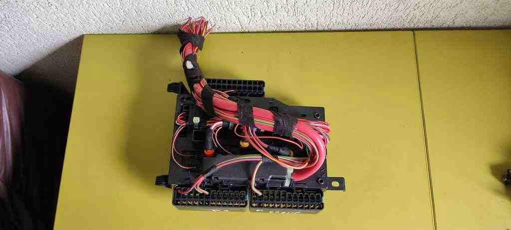 блок предохранителей BMW X1 (F48) 61149360501 2.0л Дизель 2017