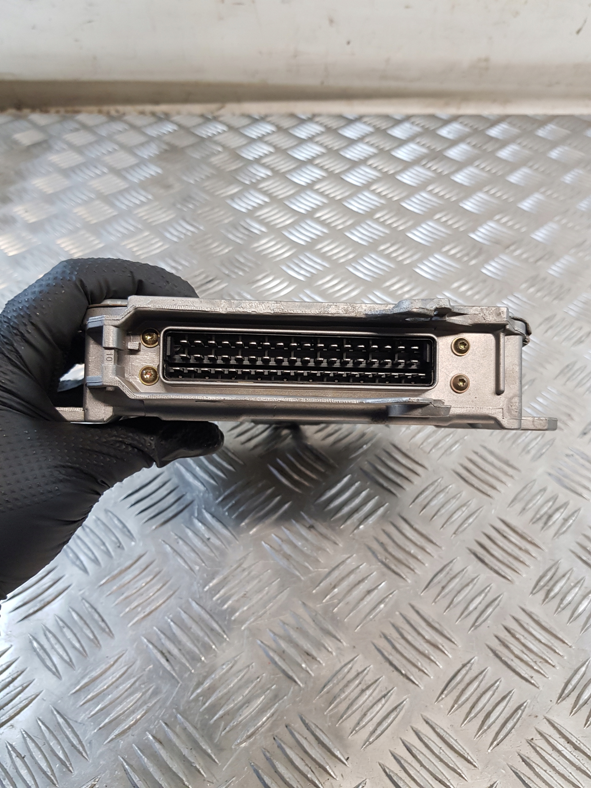 control unit of the engine MAN 0281001521 51.11615-1005