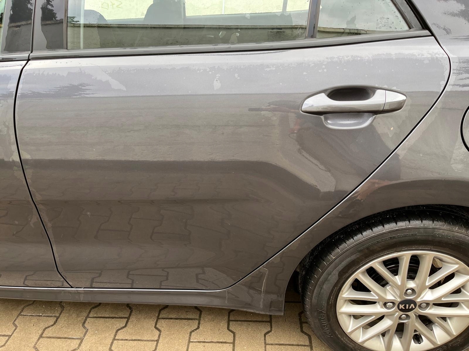 KIA RIO IV V Tür links links heck 2017