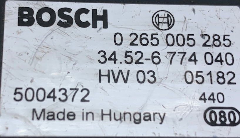 CZUJNIK ESP PRZYŚPIESZENIA PRĘDKOŚCI BMW X5 E53 0265005285 Producent części BMW OE