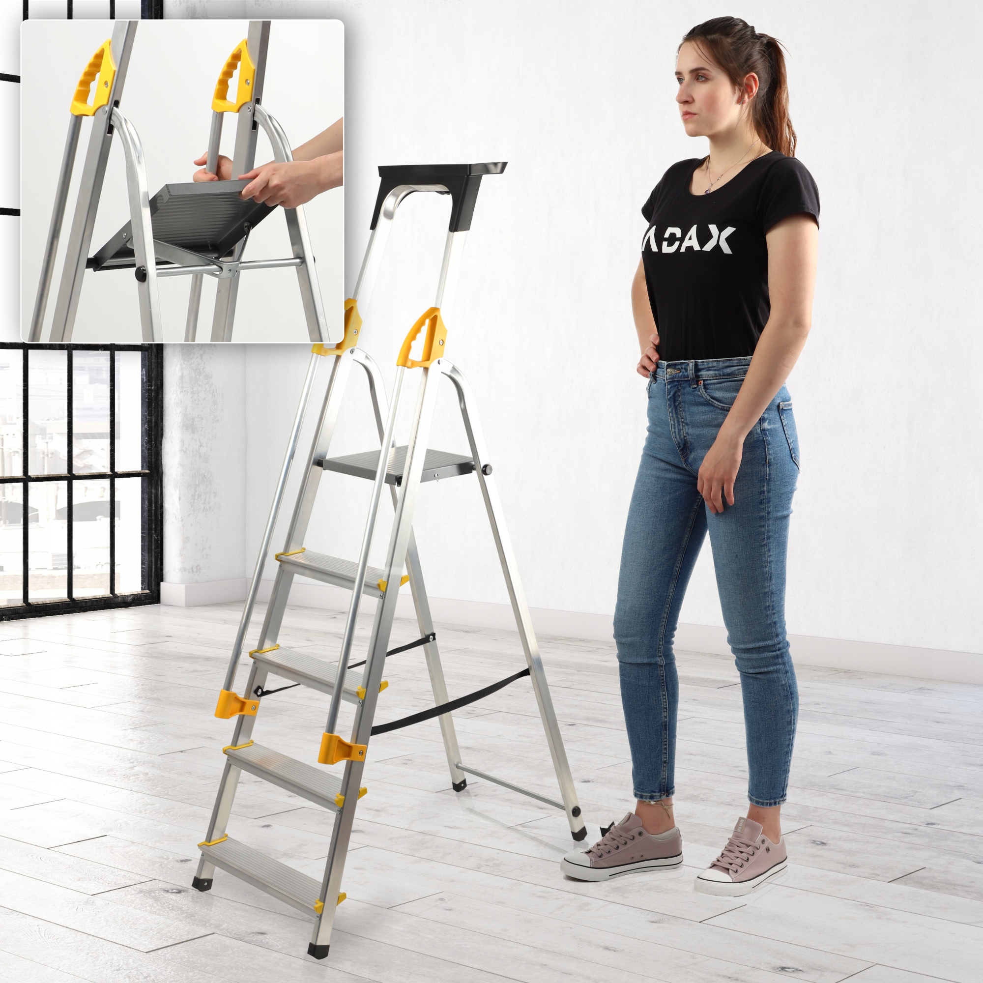 DRABINA ALUMINIOWA DOMOWA 5 STOPNIOWA SKŁADANA Z PORĘCZAMI + HAK Liczba szczebli 5