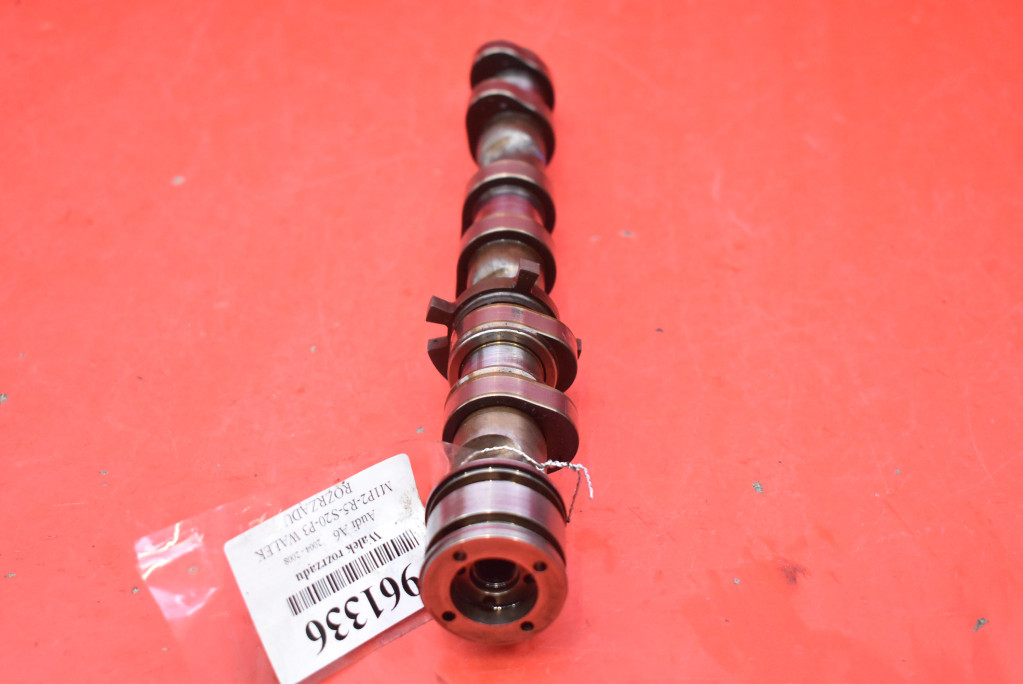 arbre à cames échappement AUDI A6 C6 3.2 FSI V6 255 KM 04-08