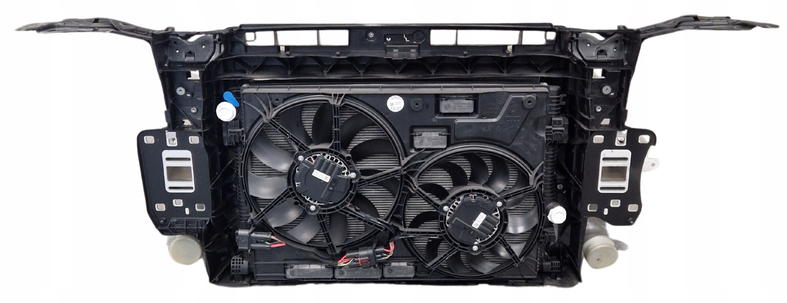 PAS PRZEDNI KOMPLET CHŁODNIC AUDI RS Q3 2019- Numer katalogowy części 8V0145803B 3Q0959455C 3Q0121203D