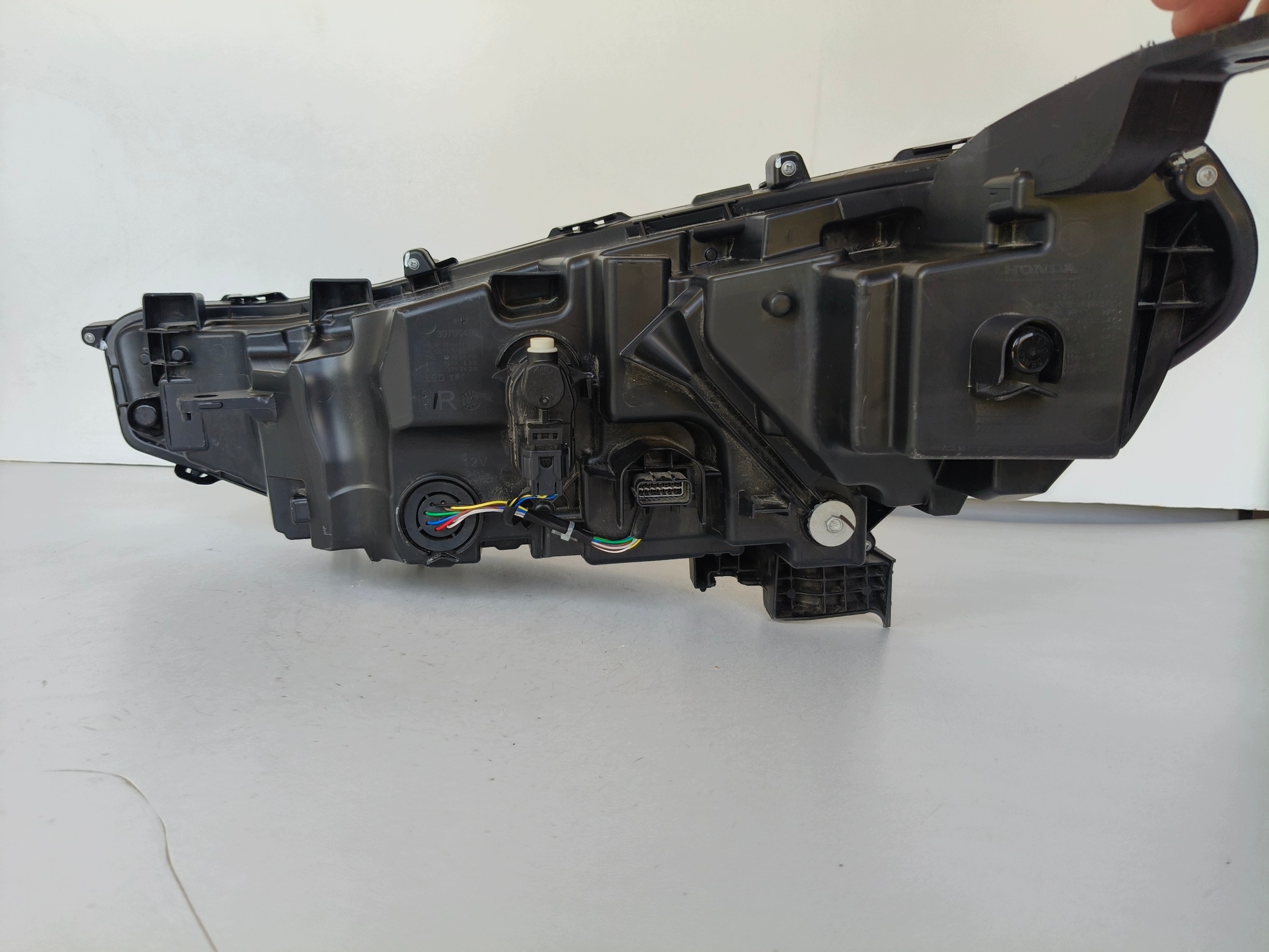 feu droit REFLEKTOR HONDA HRV III 22- FULL LED