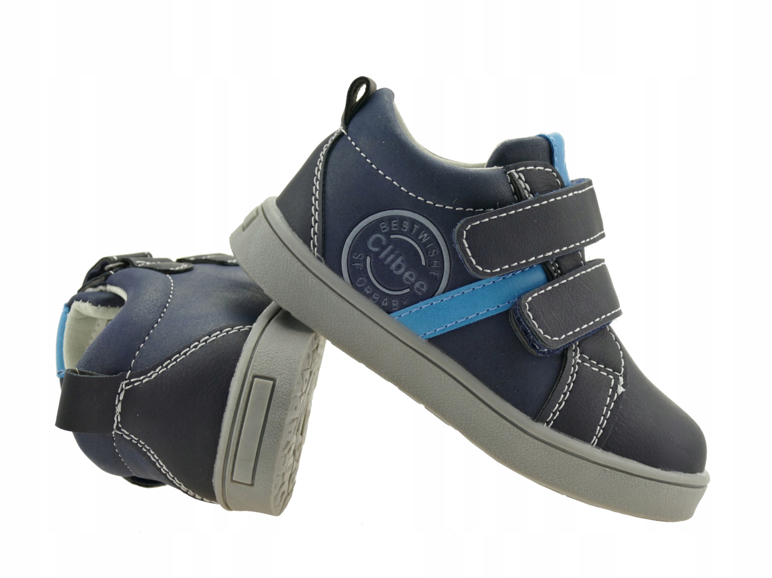 

Adidasy Chłopięce buty sportowe Półbuty Rzepy 22
