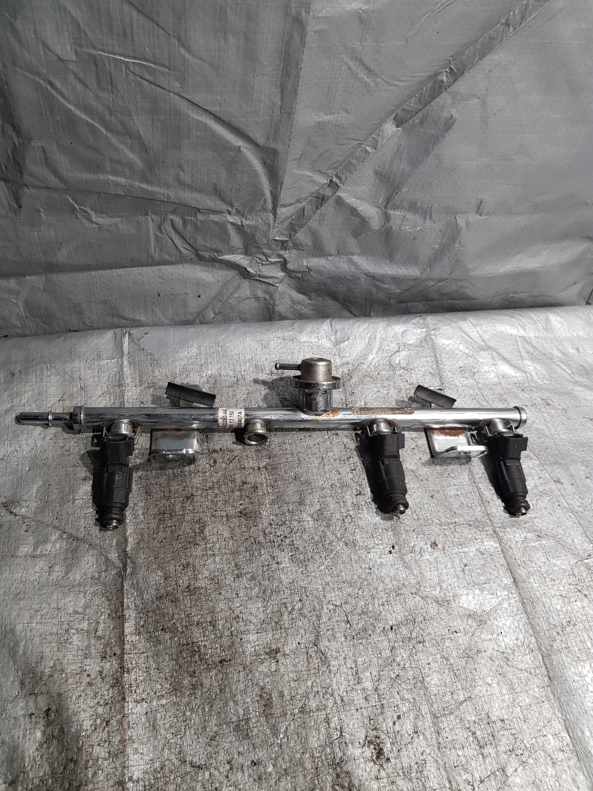 MAZDA 6 1.8 2.0 Rampe injection 4M8G-9D280-AA 0280156154