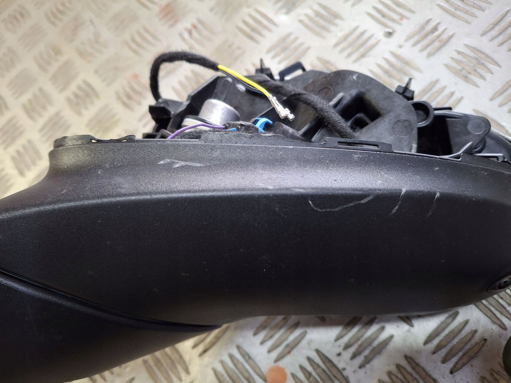 mirror left cover VW PASSAT B9 2023R-> 17 PIN+4 PIN