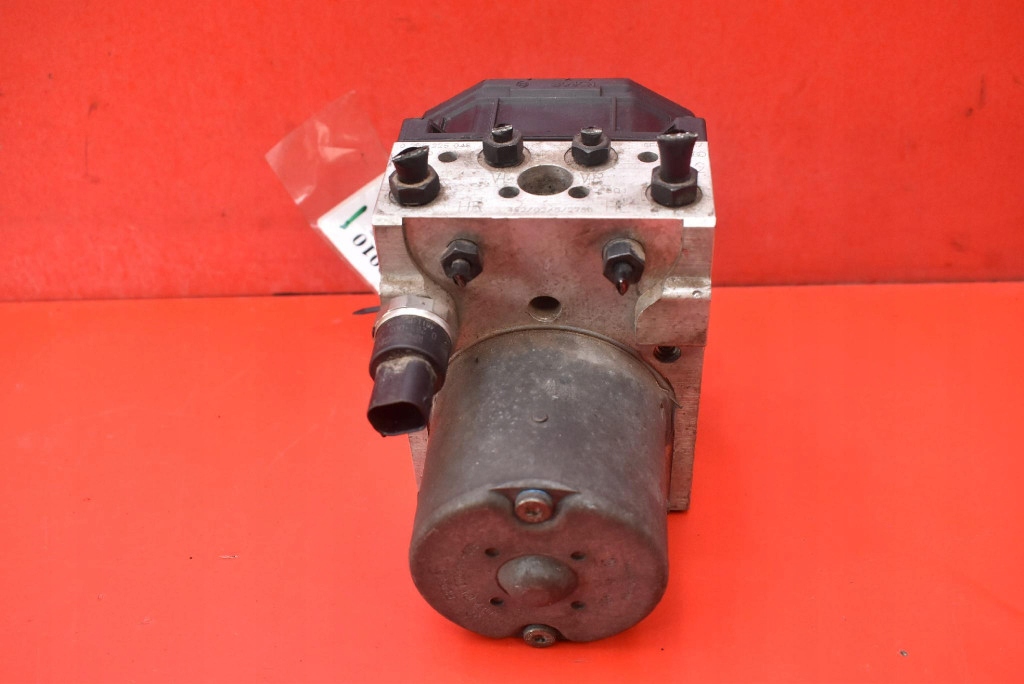 pompa ABS 8E0614517 0265225048 AUDI A4 B6 1.9 TDI 130 KM 00-05