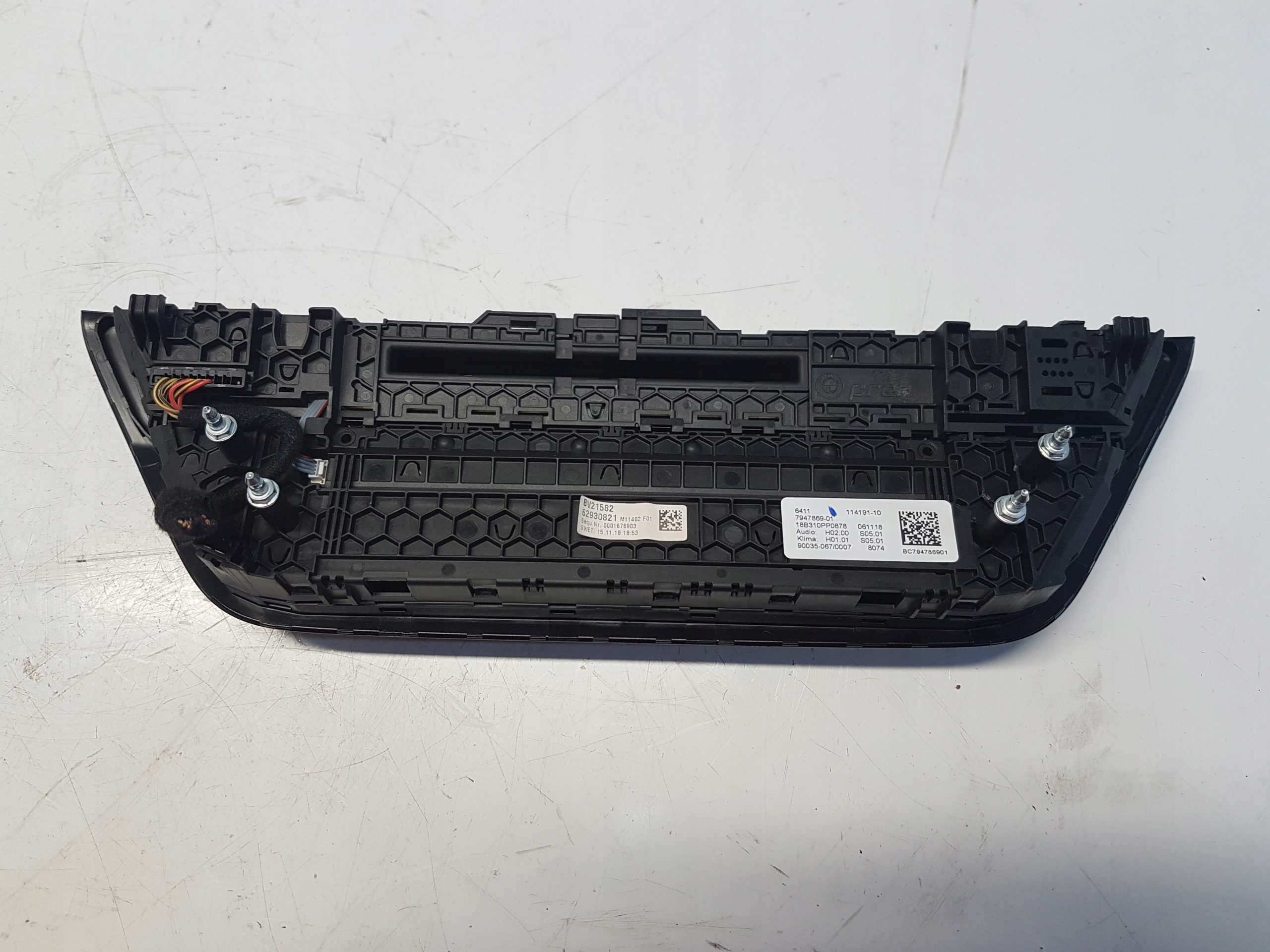 BMW G30 Panel radia klimatizaci
