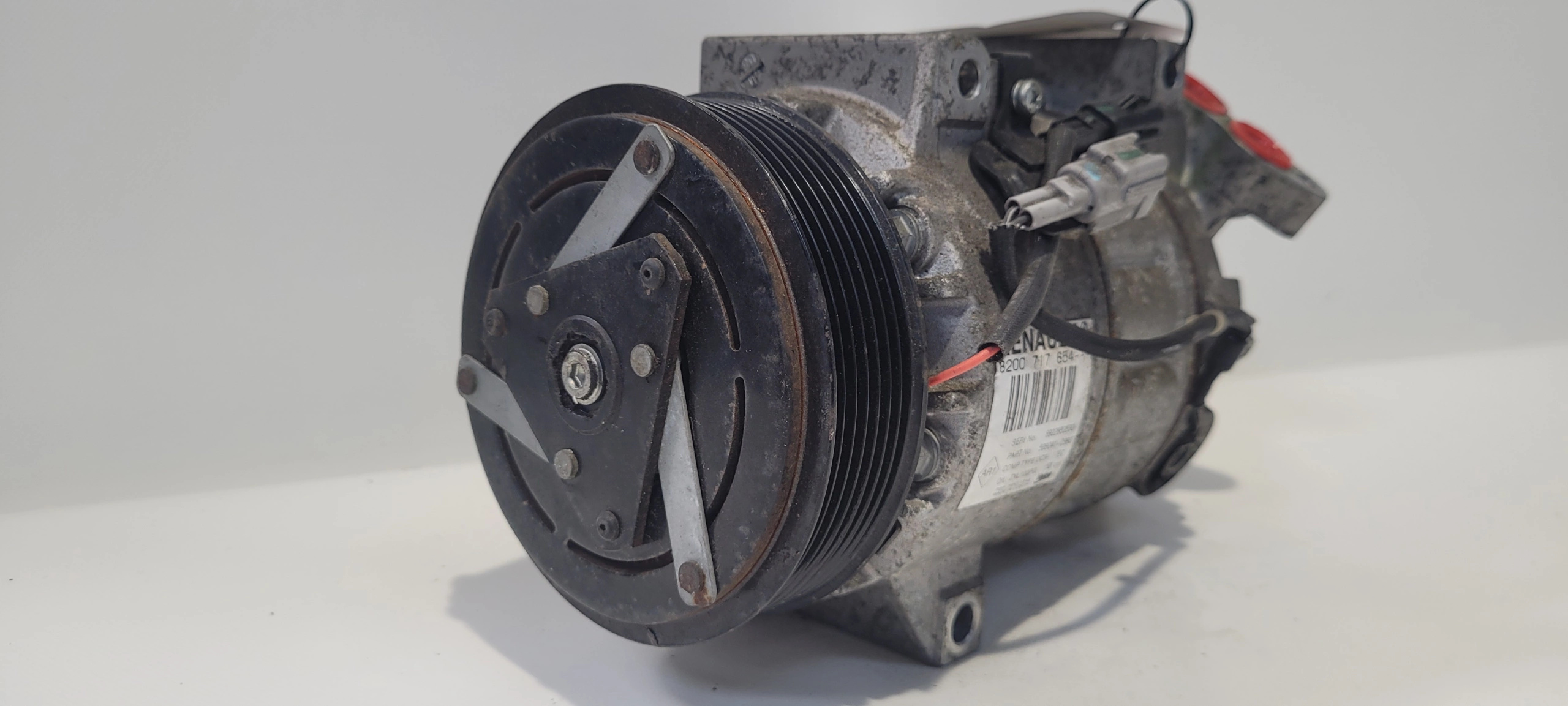 kompresor klimatizaci RENAULT OE 8200717654