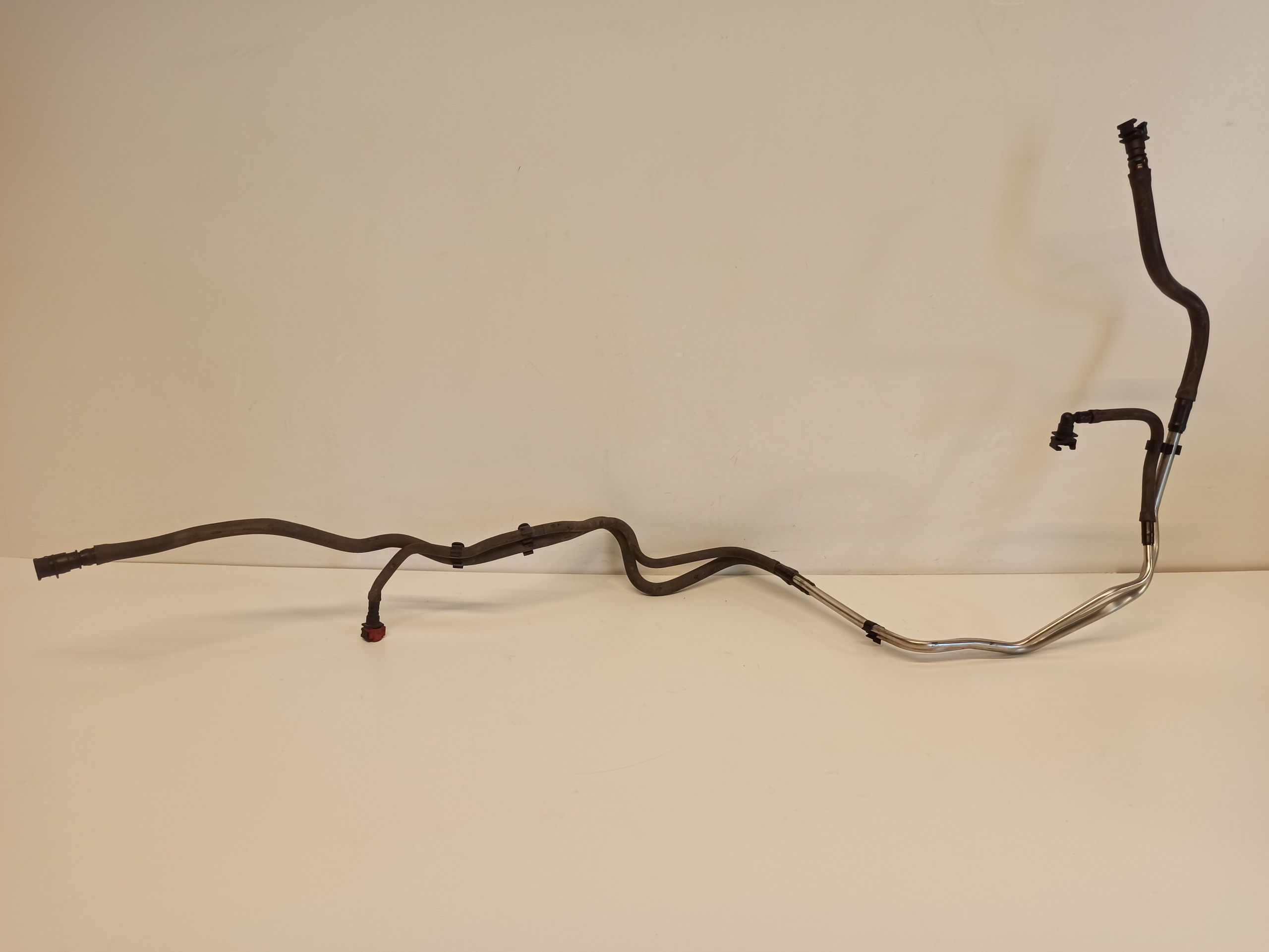 Топливопроводы VOLVO V60 31336126