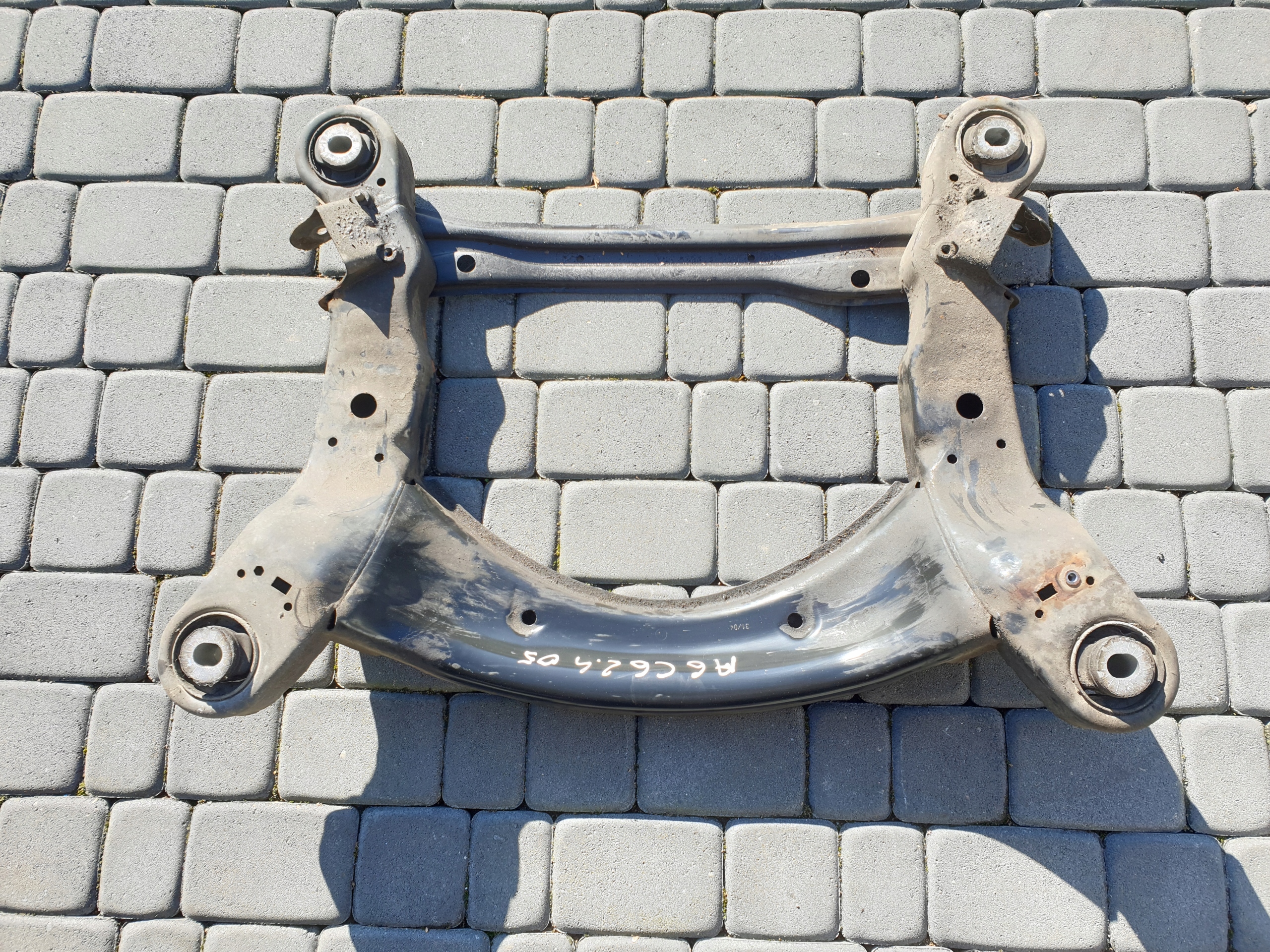 axle beam axle beam subframe AUDI A6 C6 2005