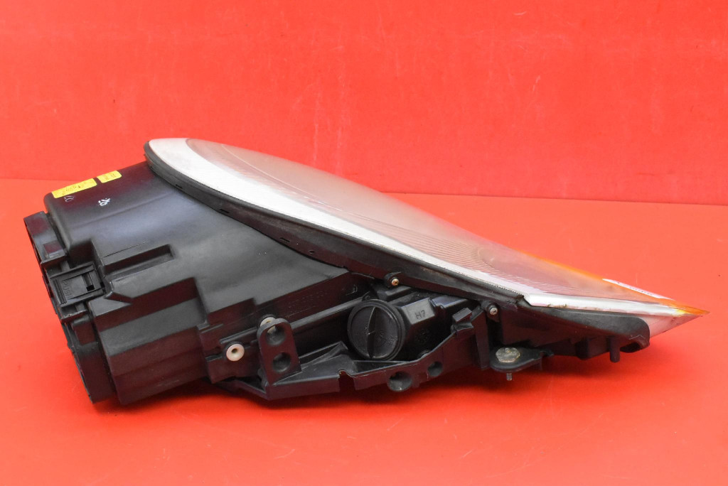REFLEKTOR left light front UK 98663113111 0301096403 PORSCHE BOXSTER 1 and