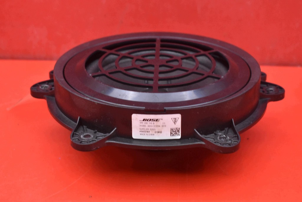 speaker BOSE left rear part 7PP035710B PORSCHE PANAMERA 970 09-13