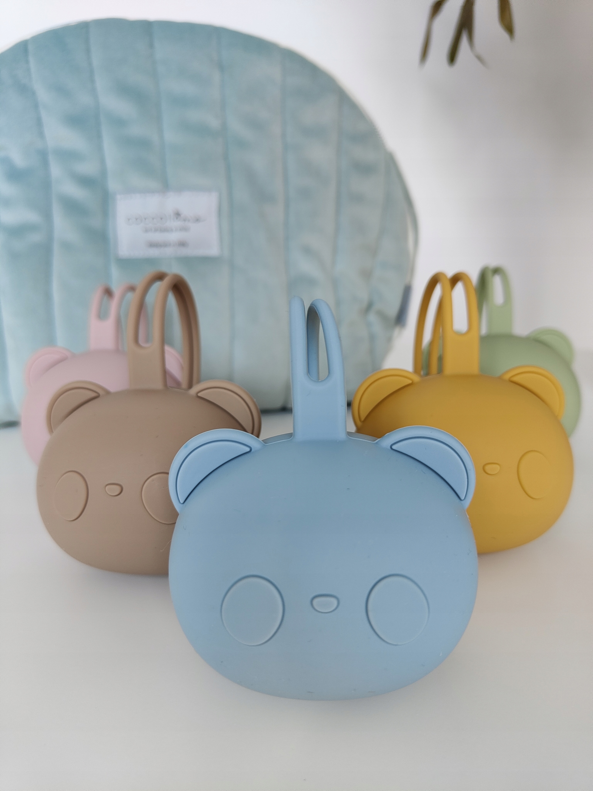 Silikonowe Etui na smoczek pojemnik kula ochronka zawieszka niebieski 0m + Pojemność dwa smoczki