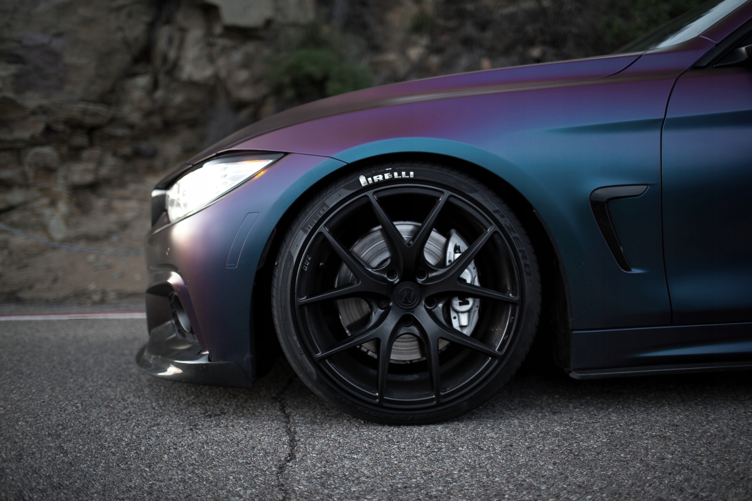 FOLIA SAMOCHODOWA KAMELEON 30m x 152cm OKLEINA SAMOPRZYLEPNA OKLEJANIE AUTA Długość (cm) 3000 cm