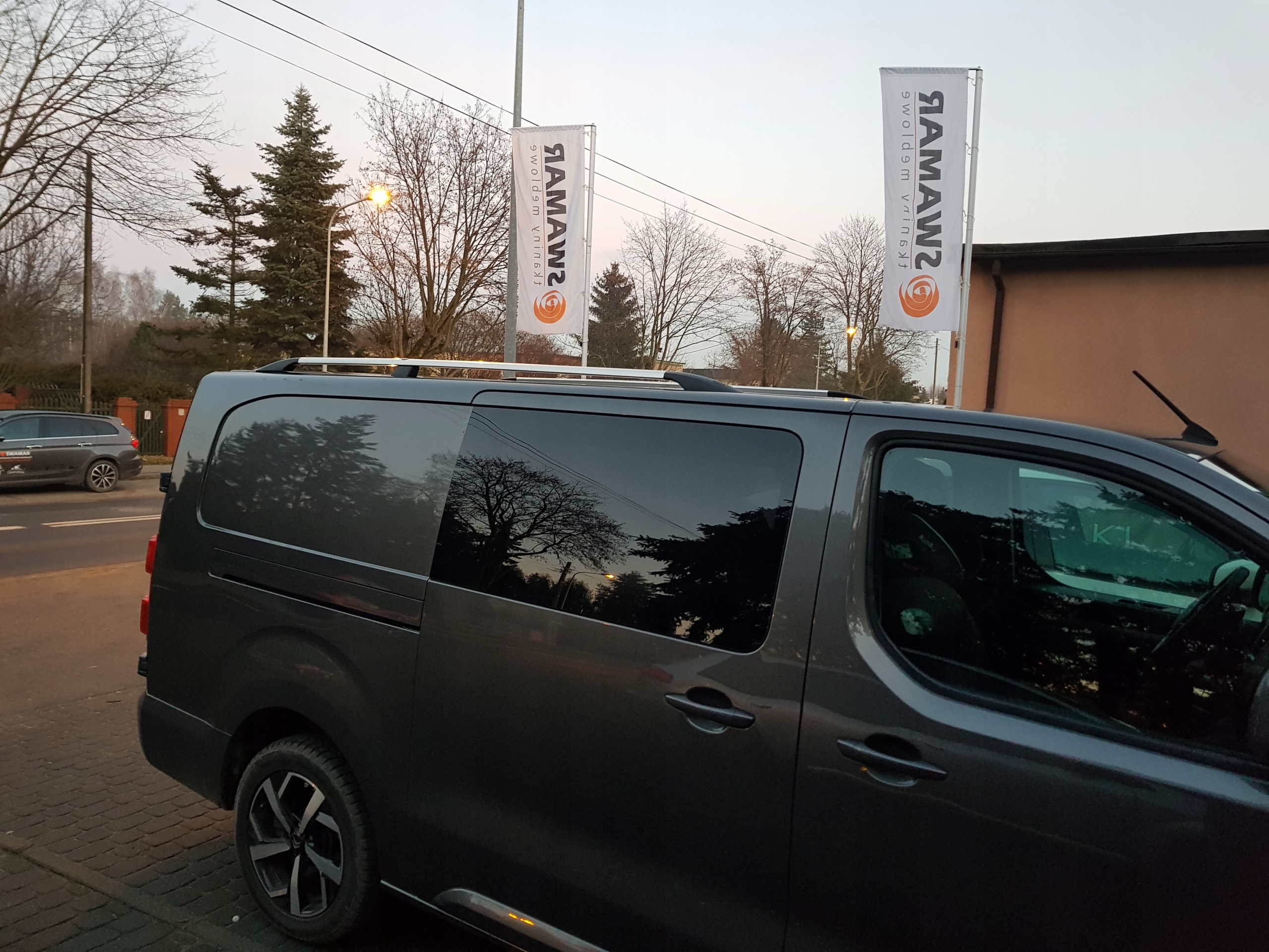 TOYOTA PROACE VERSO 2016+ LONG RELINGI DACHOWE BAGAŻNIK Kolor srebrny