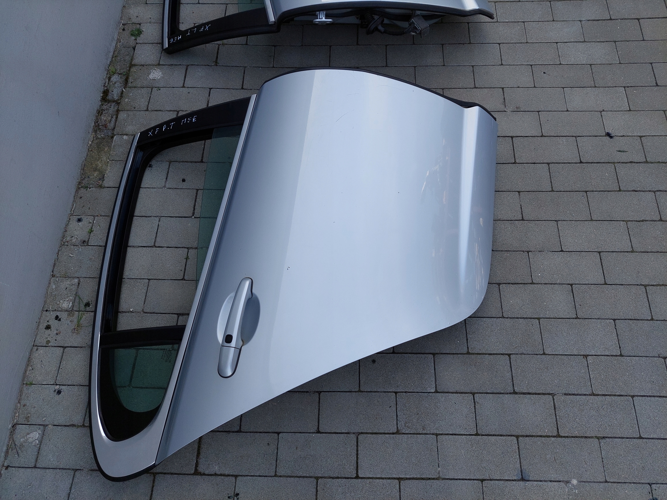 door front front left right JAGUAR XF X250 MEE