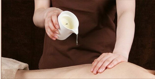 Świeczka do masażu VIVALU tribe perle Pojemność 100 ml