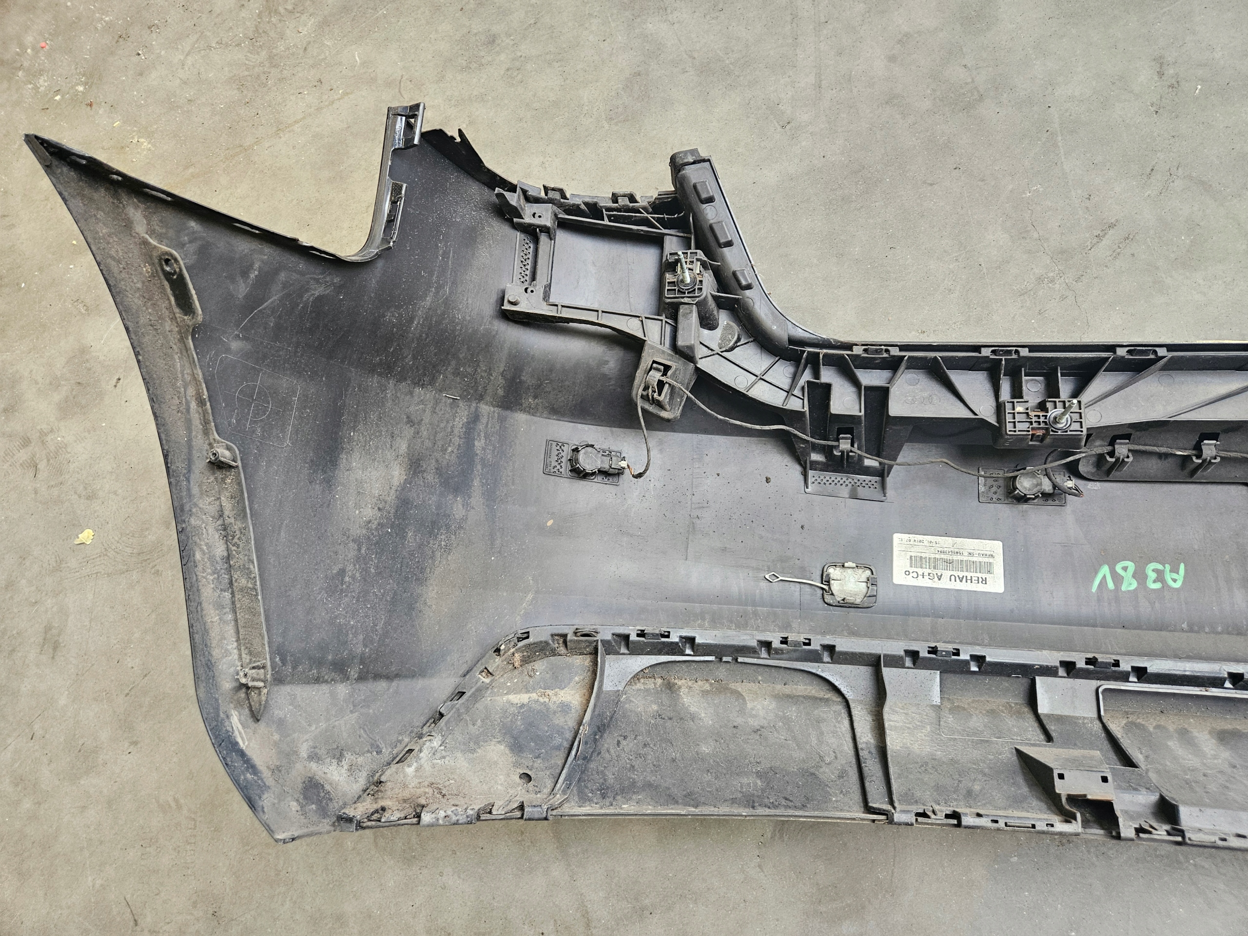 Stoßstange heck PDC AUDI A3 8V Hatchback 3D