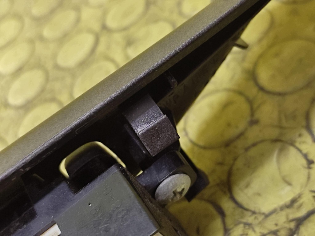 MAZDA 6 window control switch