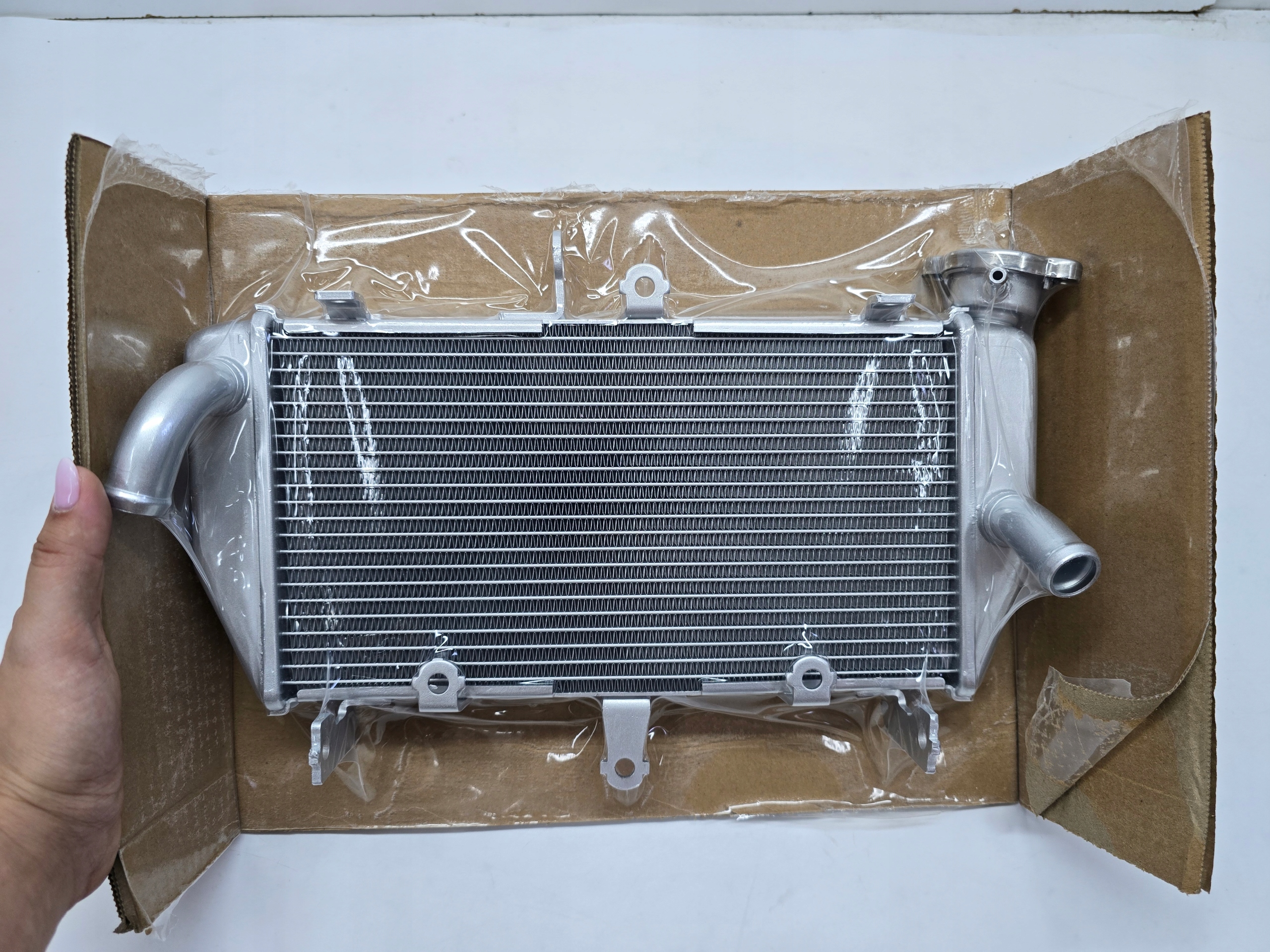 Nowa Chłodnica wody Yamaha MT-25 24r+ B04-E2461-00-00