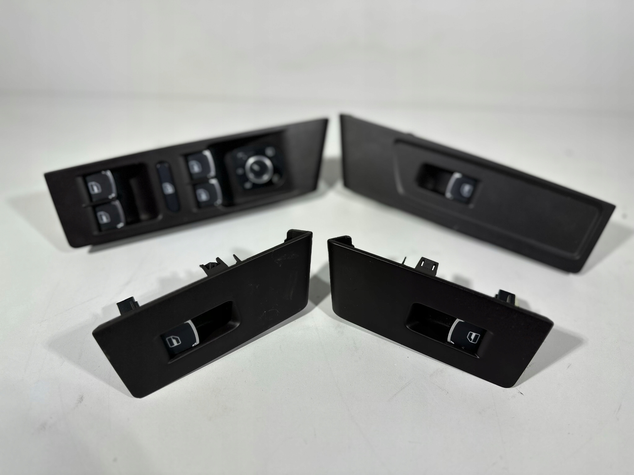 PASSAT B6 B7 CC PRZEŁĄCZNIKI DRZWI CHROM KOMPLET