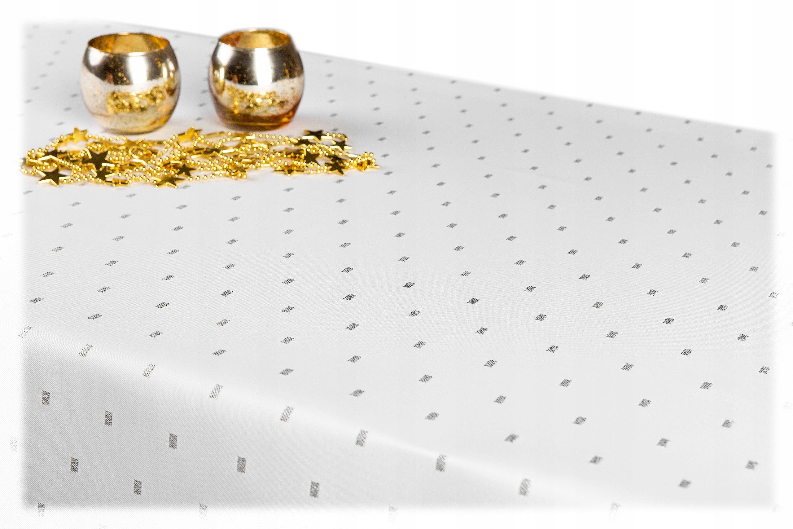 

Plamoodporny obrus Dwustronny 80x80 Sr Cegiełka