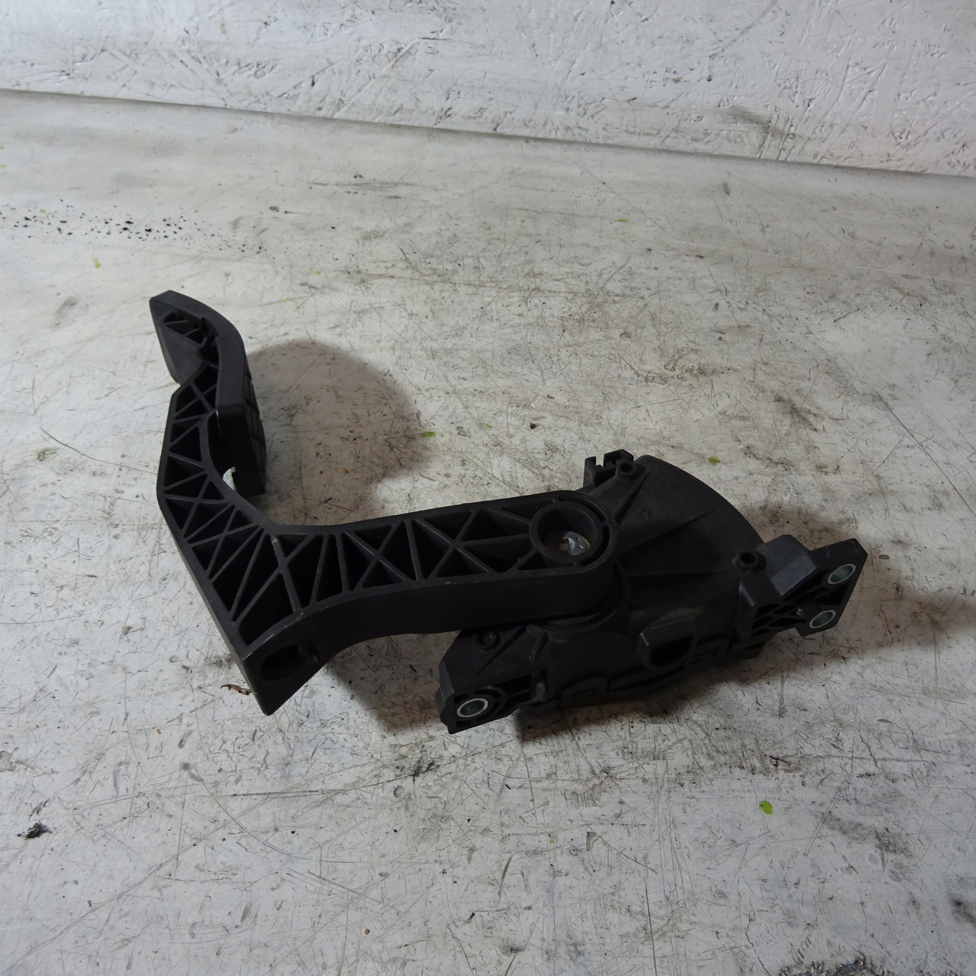 AUDI A8 D3 3.0TDI Gaspedal 4E1723523E