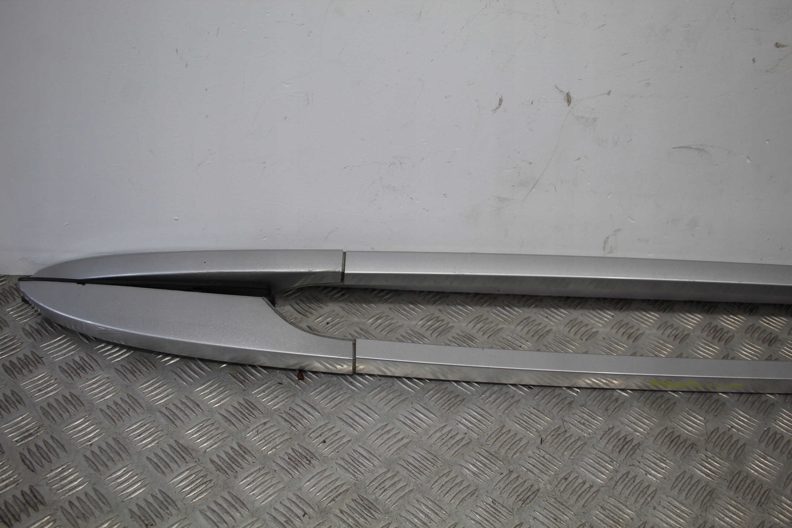 DACHRELING DACH KIA SORENTO II 2 LIFT