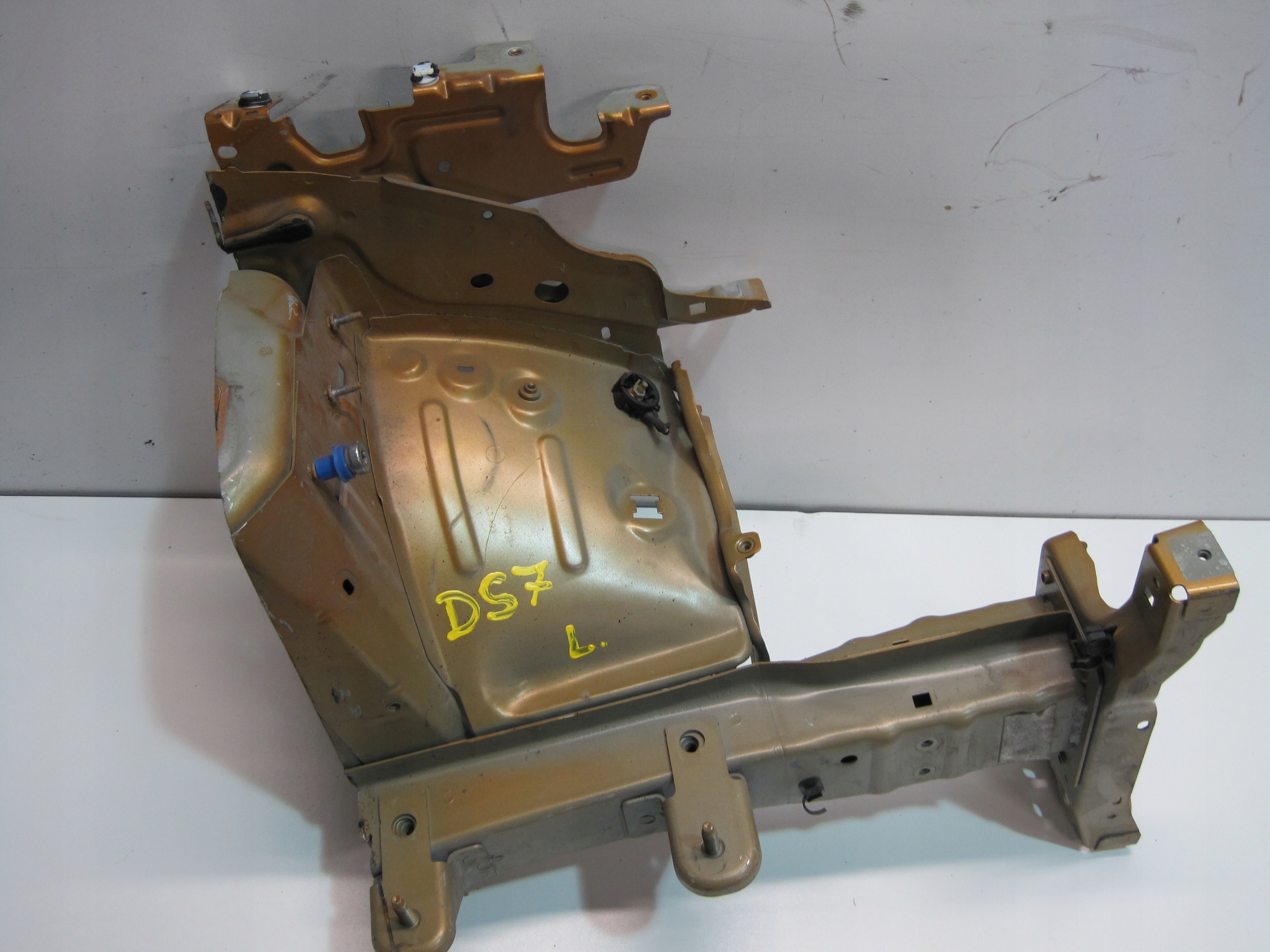 längsträger links vorne CITROEN DS7