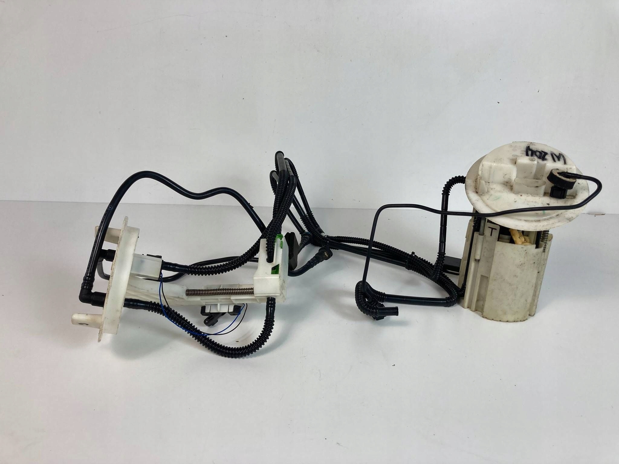 Mercedes-Benz E W212 2.2 CDI feed pump A2124703594
