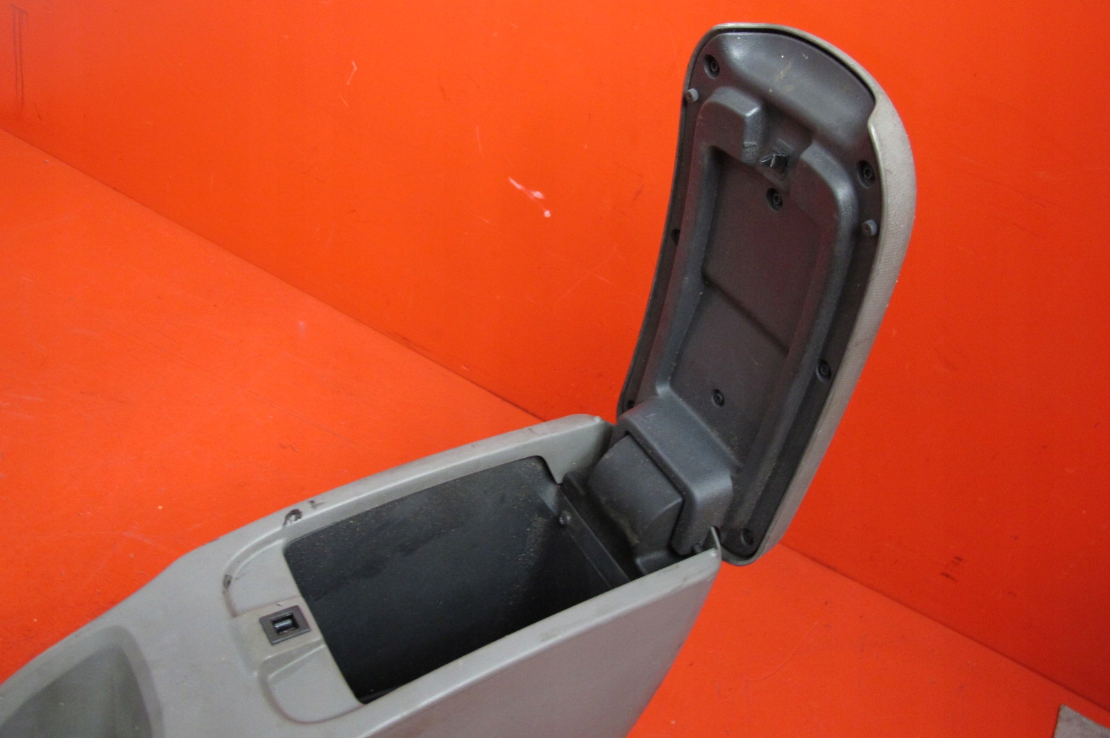 RENAULT KANGOO 2 II 3 III 08- armrest passenger compartment TUNEL central