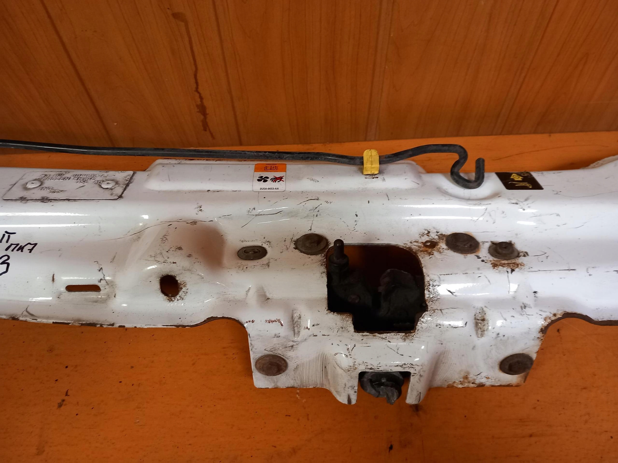 support panel for radiators pillar upper FORD TRANSIT MK7 06-12
