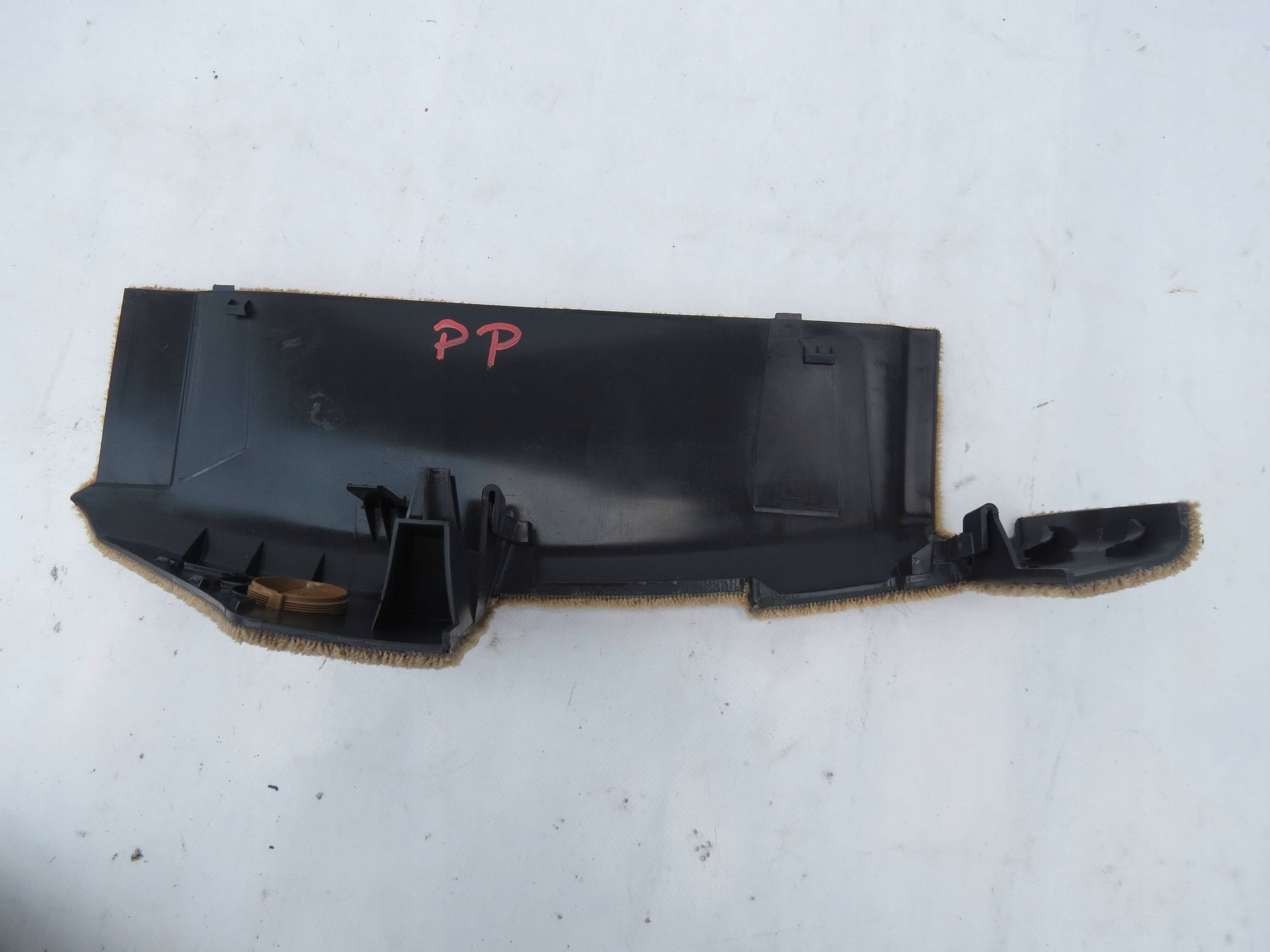 cover seat right front PORSCHE CAYENNE 4.8 V8 7L0881328