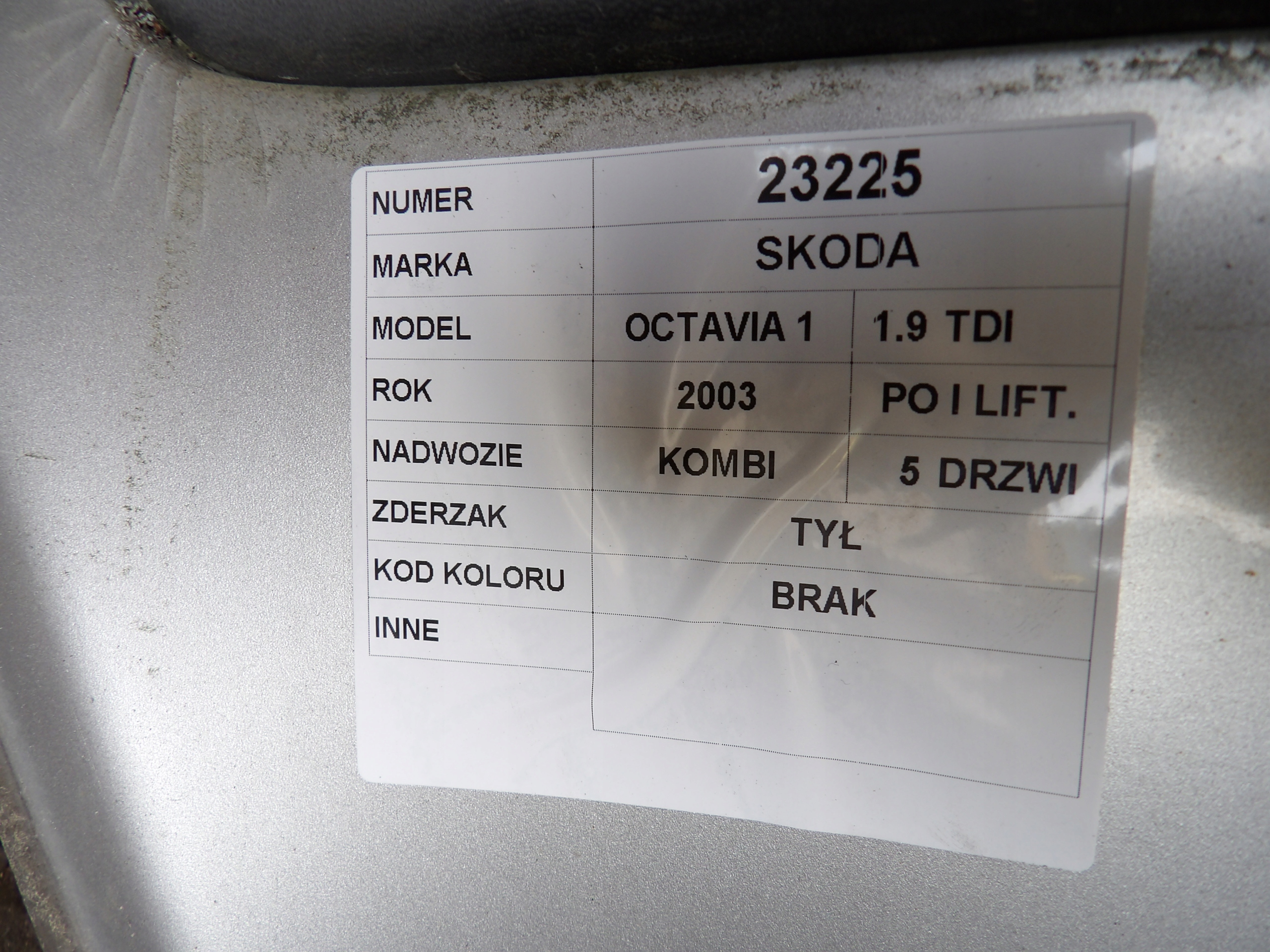 Skoda Octavia e Paraurti posteriore kombi