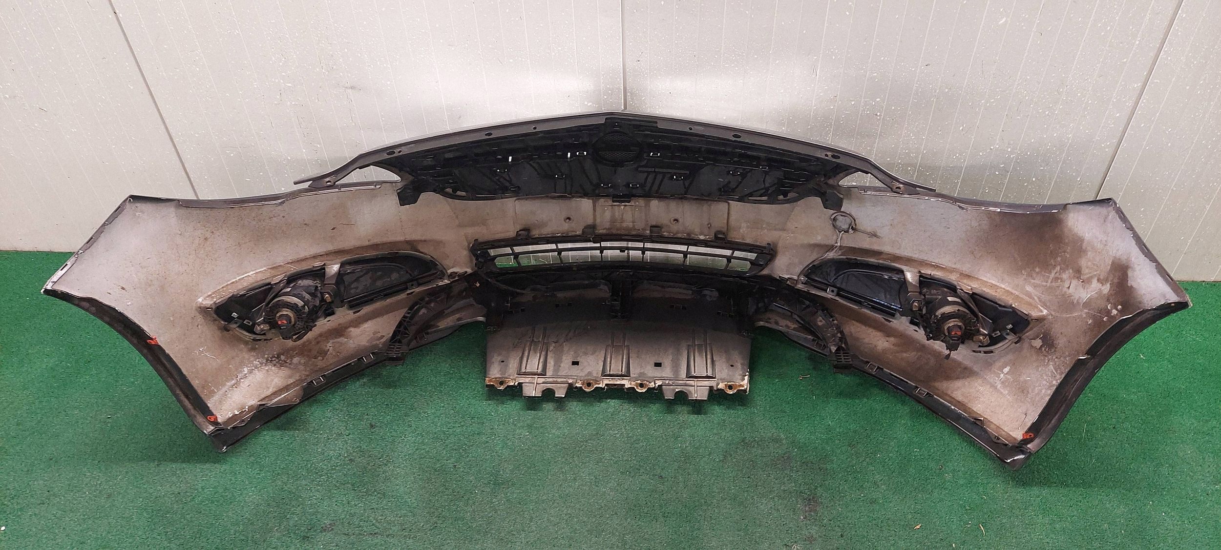 bumper front complete OPEL INSIGNIA LIFT 13-17 LAK: Z190