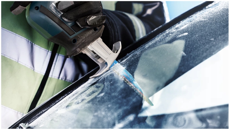 Brzeszczot do pił szablastych S957CHM 150 mm BOSCH Zastosowanie stal