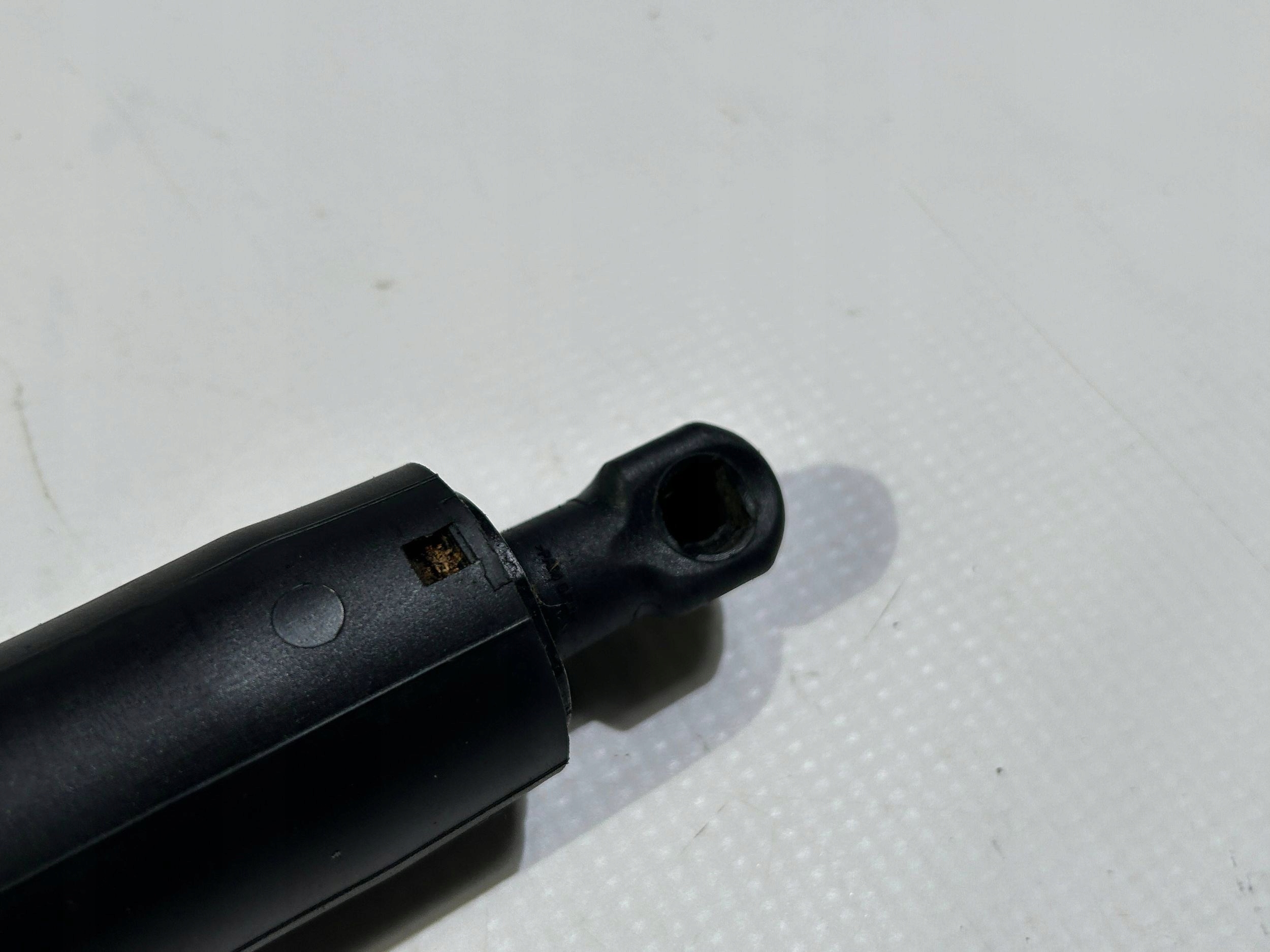 damper electrical silowniki of rear bonnet boot Dodge Durango 2014