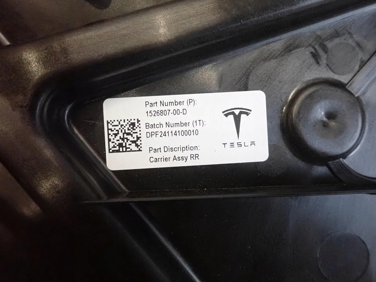 hangszigetelő ajtó bal far TESLA Y 2021- 1526807-00