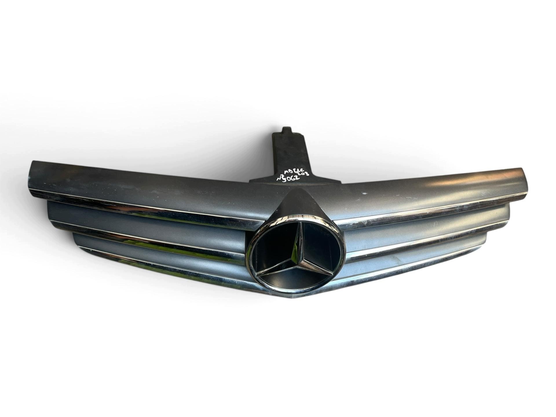 grille radiator Mercedes-Benz CLC 2009 A2038801583