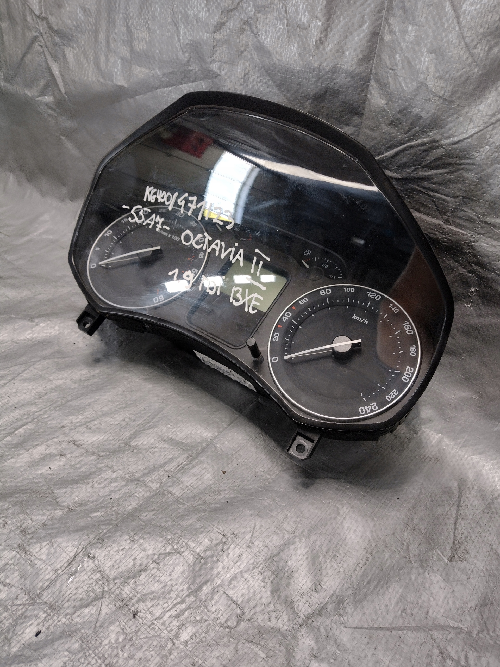 dials, dials Skoda Octavia II 1,9 TDI BXE OE 1Z0920802D