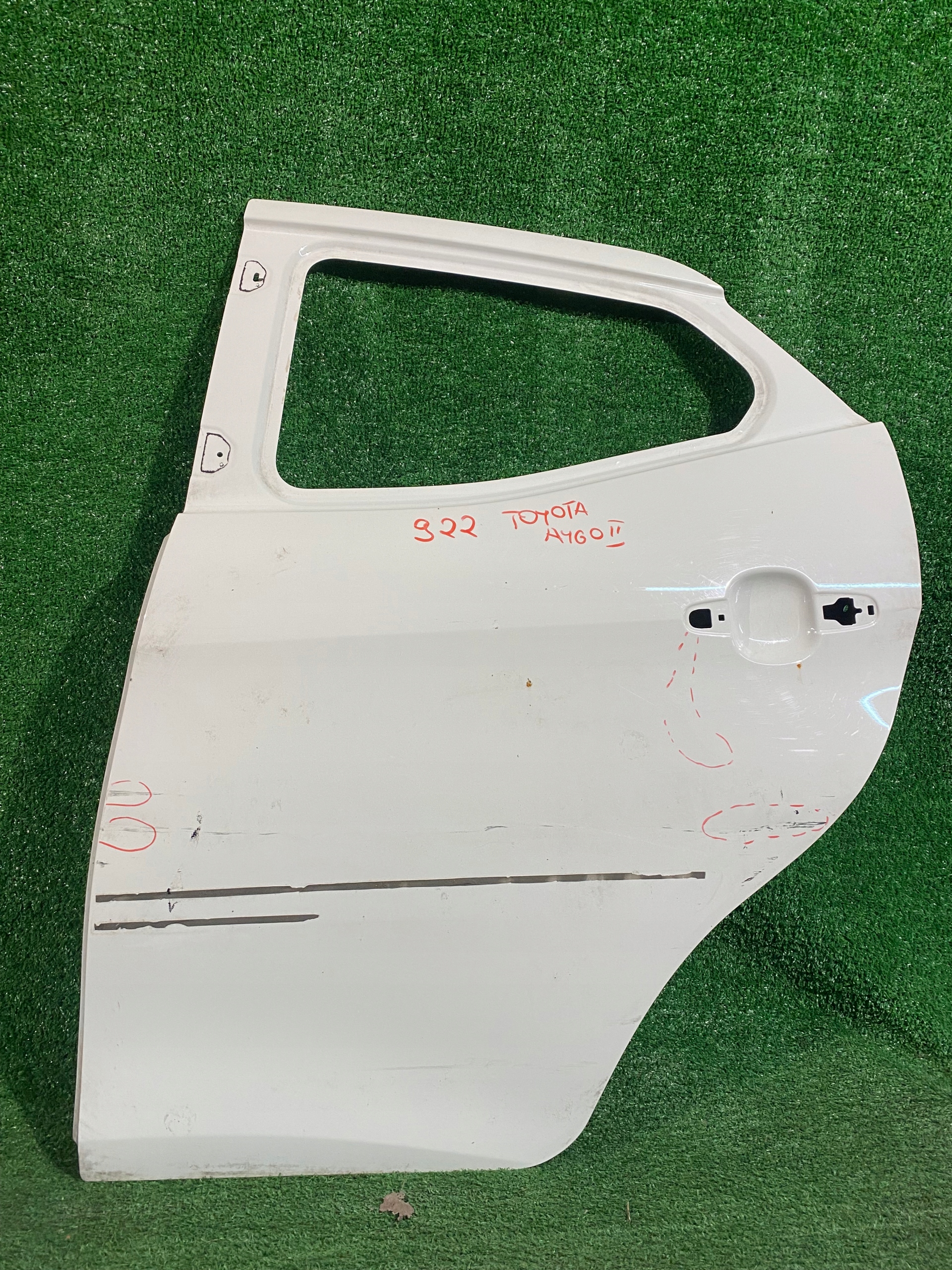 door rear part rear. left TOYOTA AYGO II