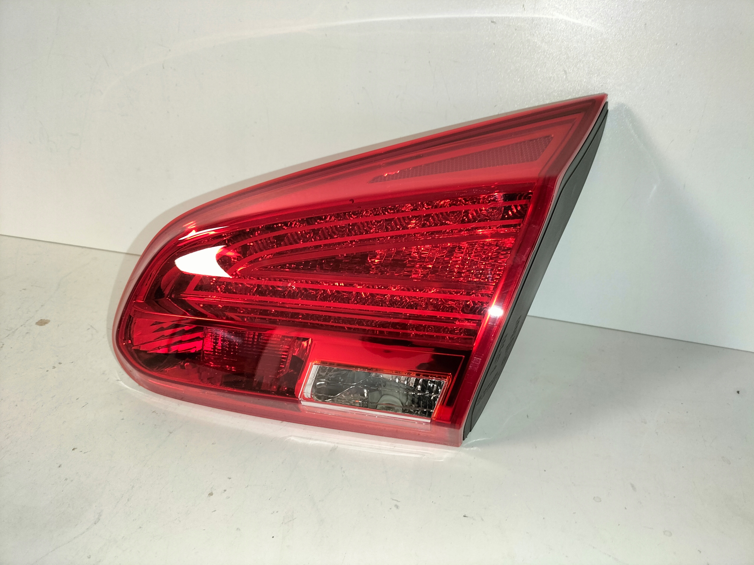 light rear rear part right KIA CEED II 12- HB 5drzwi LED
